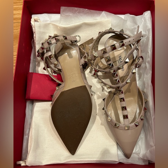 Valentino Rockstud Pointed-Toe Ankle Strap Heels in Poudre, Size 35 - Picture 2 of 4